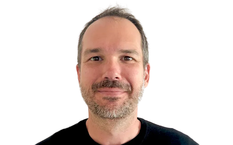 Dr Kieren Moffat